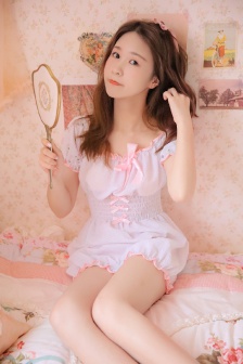 女绿巨人
